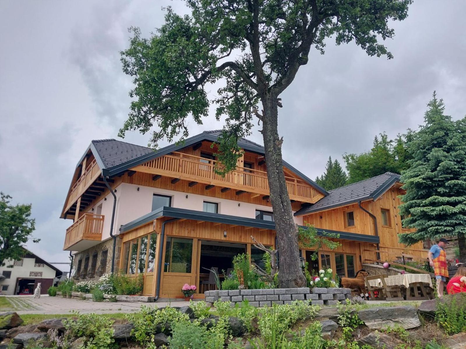 Tourist Farm Gricnik Villa Resnik Kültér fotó